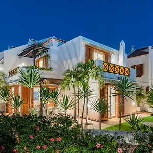Villa Villas Parque Santiago Iii By Upper Luxury Housing - Parque Santiago, Playa de las Américas